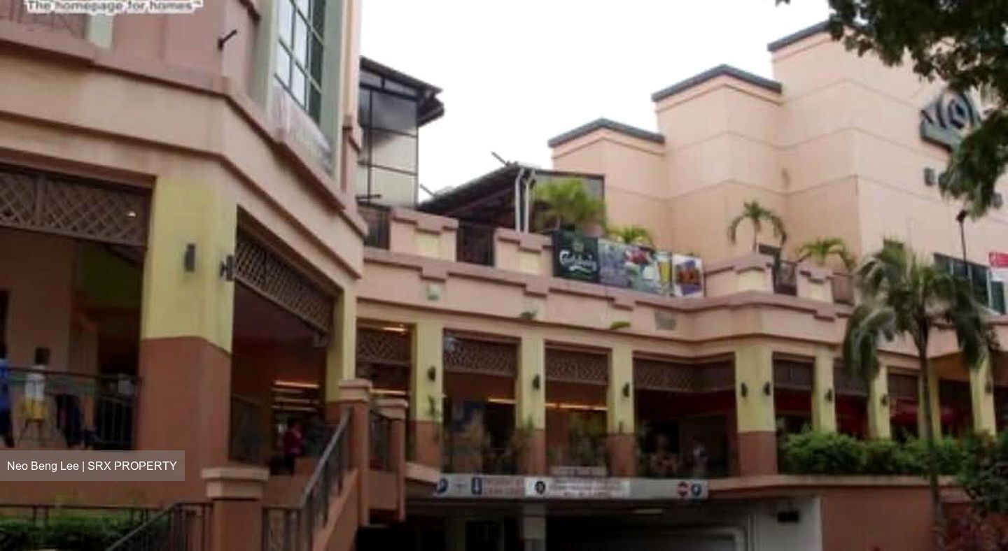 Hougang Green Shopping Mall (D19), Shop House #604191361